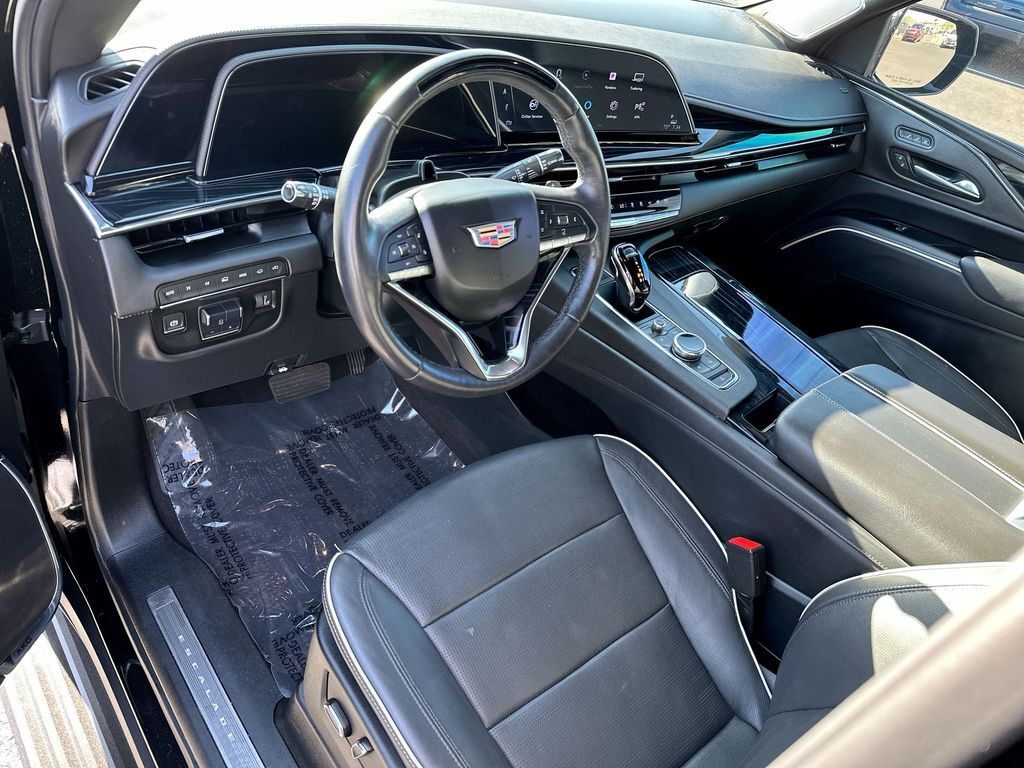 2023 Cadillac Escalade Sport