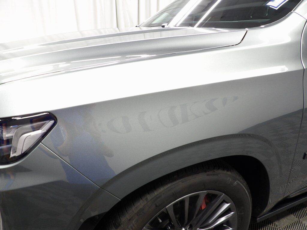 2023 Cadillac Escalade V-Series AWD 7 Passenger Fond du Lac WI