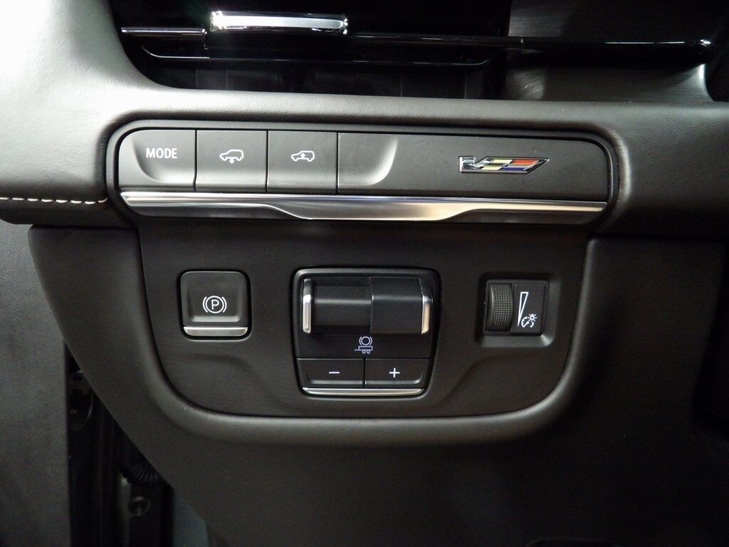 2023 Cadillac Escalade V-Series AWD 7 Passenger Fond du Lac WI