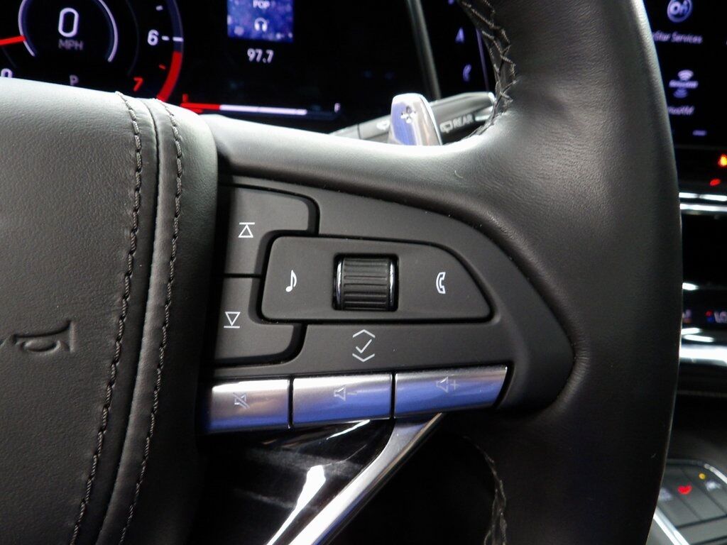 2023 Cadillac Escalade V-Series AWD 7 Passenger Fond du Lac WI