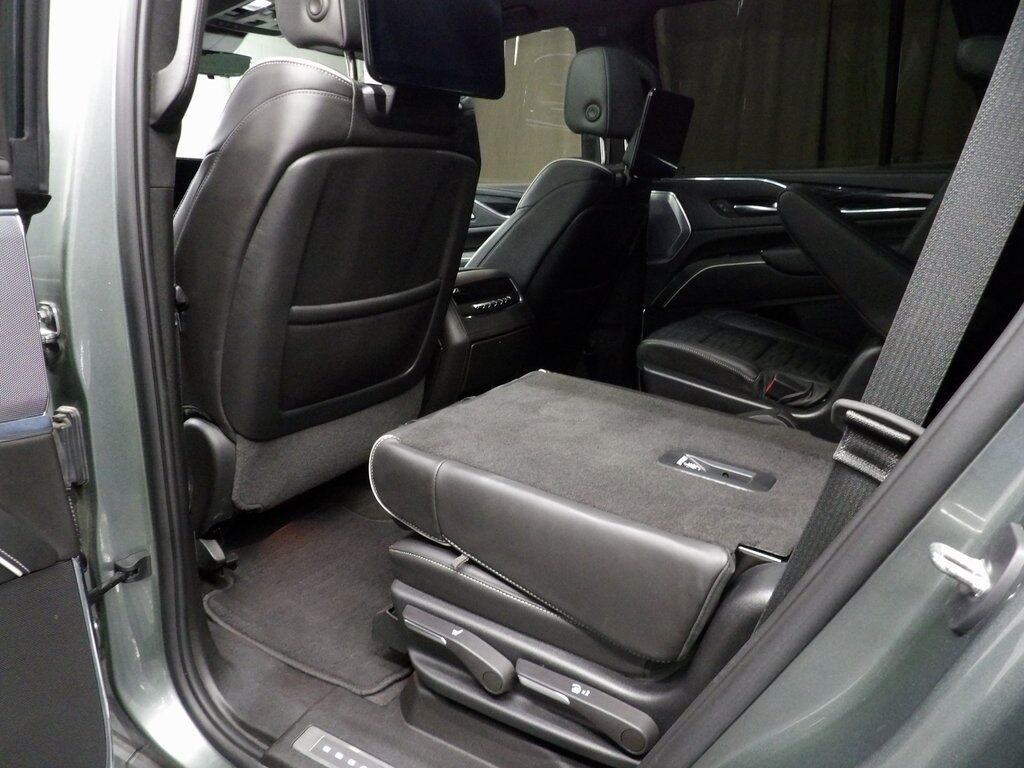 2023 Cadillac Escalade V-Series AWD 7 Passenger Fond du Lac WI