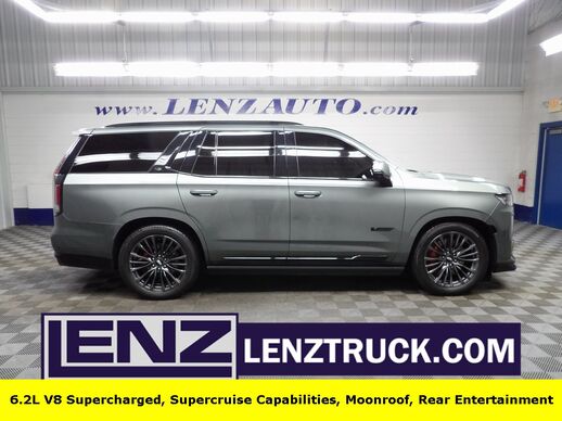 2023_Cadillac_Escalade_V-Series AWD 7 Passenger_ Fond du Lac WI