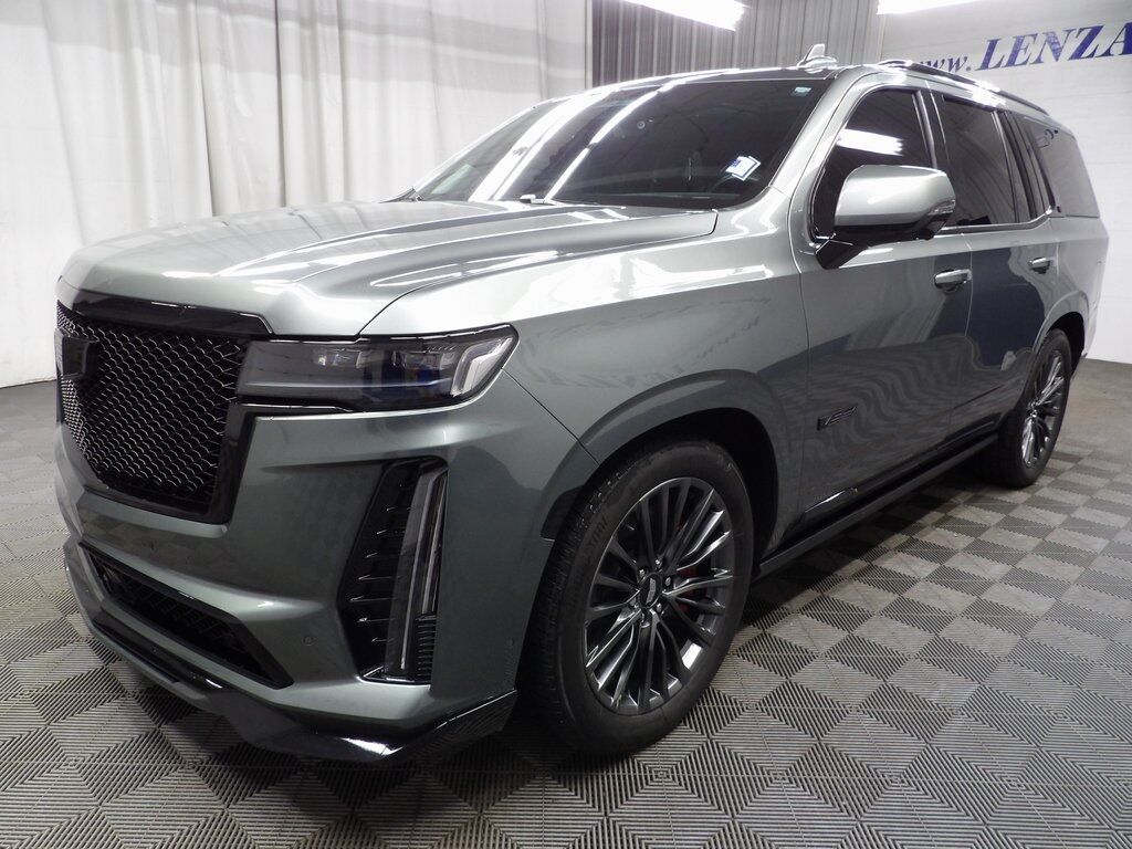 2023 Cadillac Escalade V-Series AWD 7 Passenger Fond du Lac WI