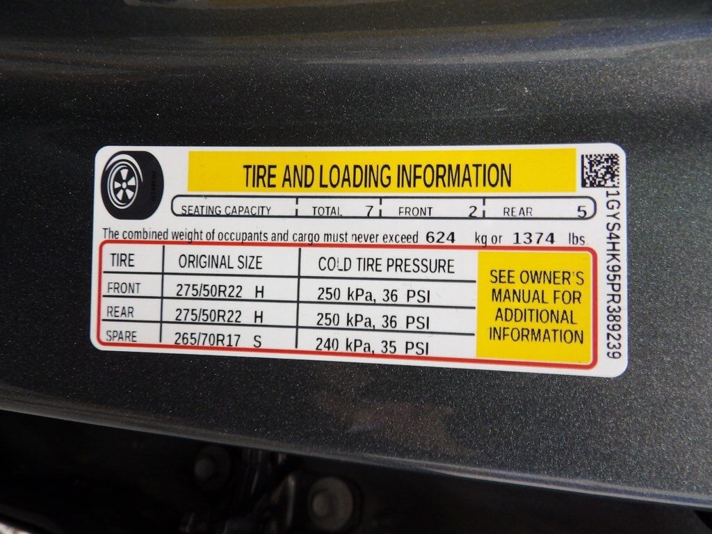 2023 Cadillac Escalade V-Series AWD 7 Passenger Fond du Lac WI