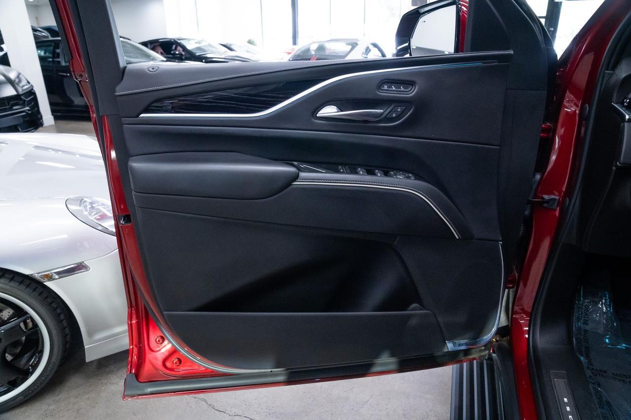 2023 Cadillac Escalade V-Series Vented Seats Night Vision Portland OR