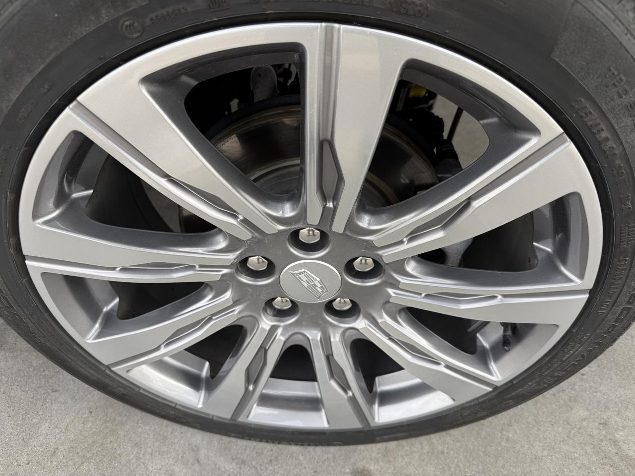 2023 Cadillac XT4 AWD Premium Luxury Knoxville TN