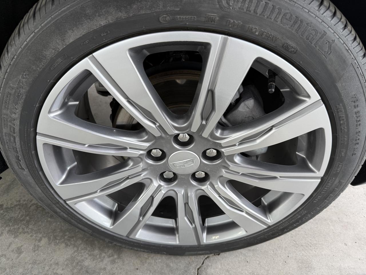 2023 Cadillac XT4 AWD Premium Luxury Knoxville TN