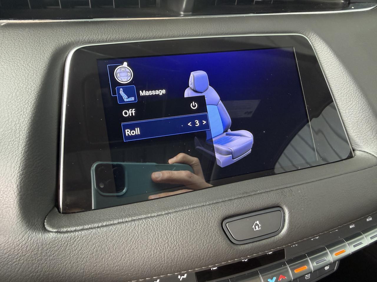 2023 Cadillac XT4 AWD Premium Luxury Knoxville TN
