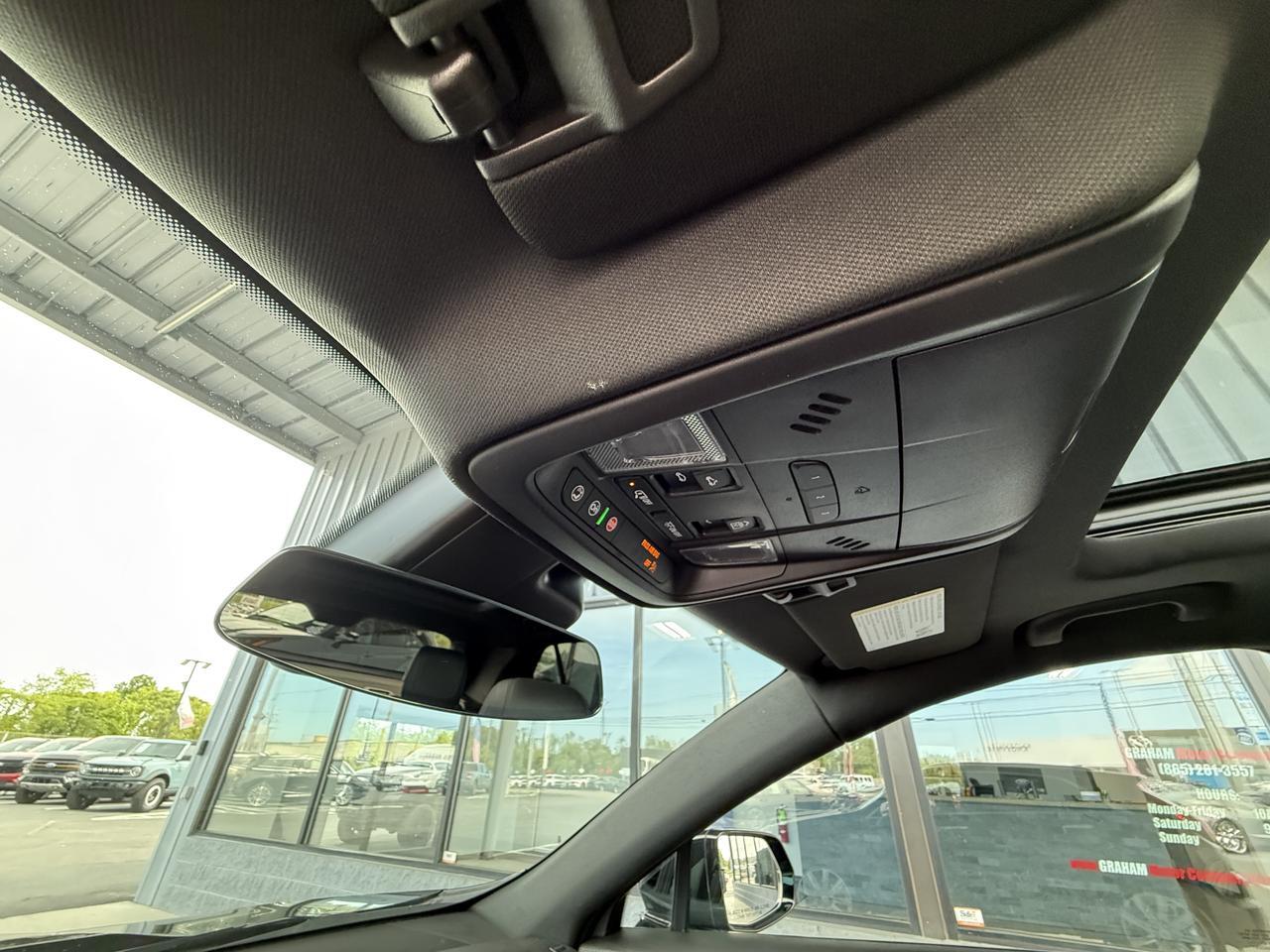 2023 Cadillac XT4 AWD Premium Luxury Knoxville TN
