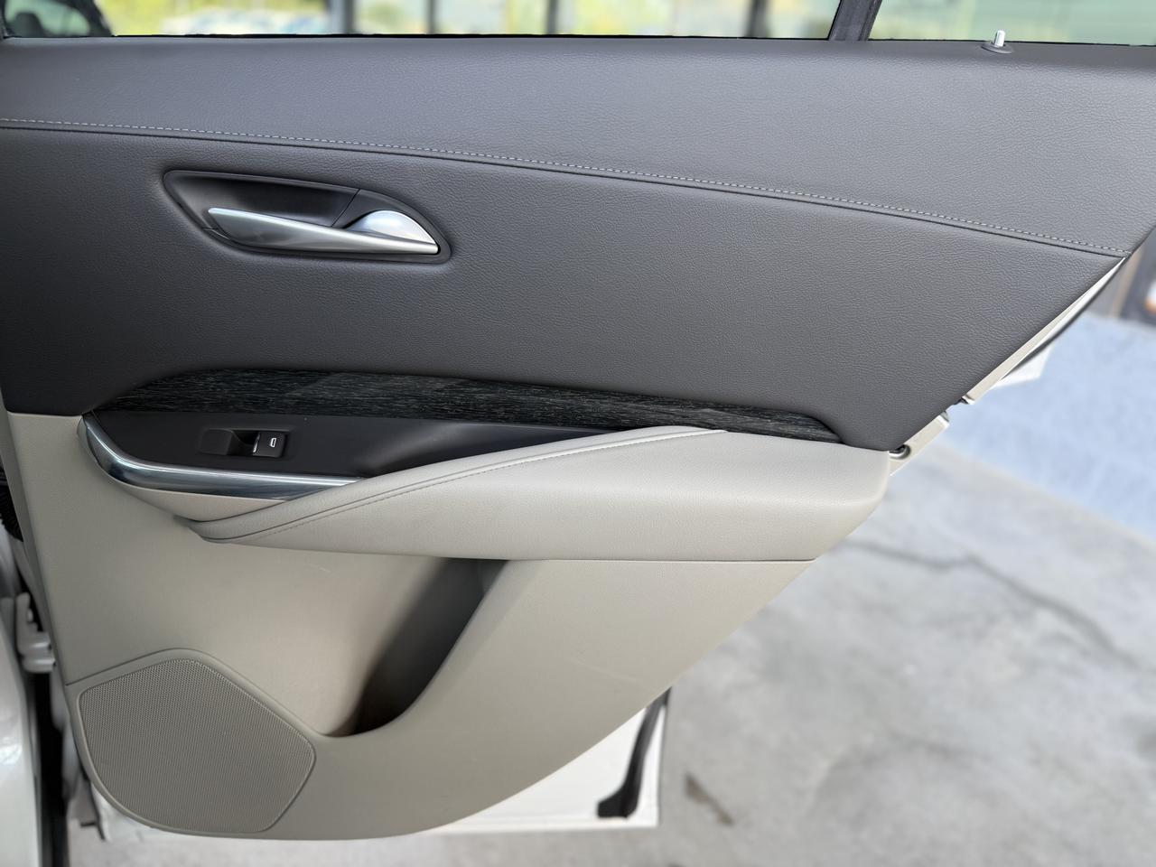 2023 Cadillac XT4 AWD Premium Luxury Knoxville TN