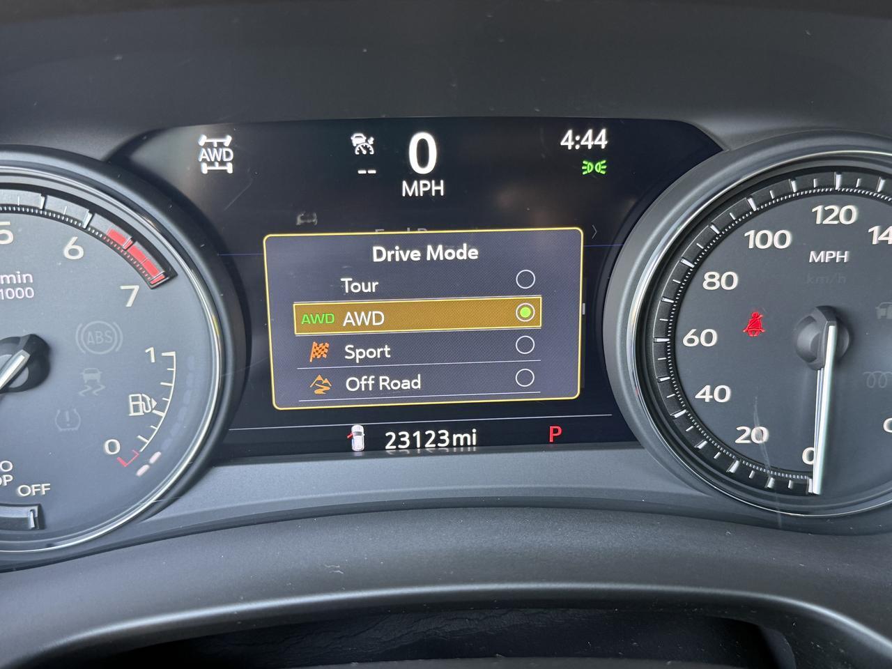 2023 Cadillac XT4 AWD Premium Luxury Knoxville TN