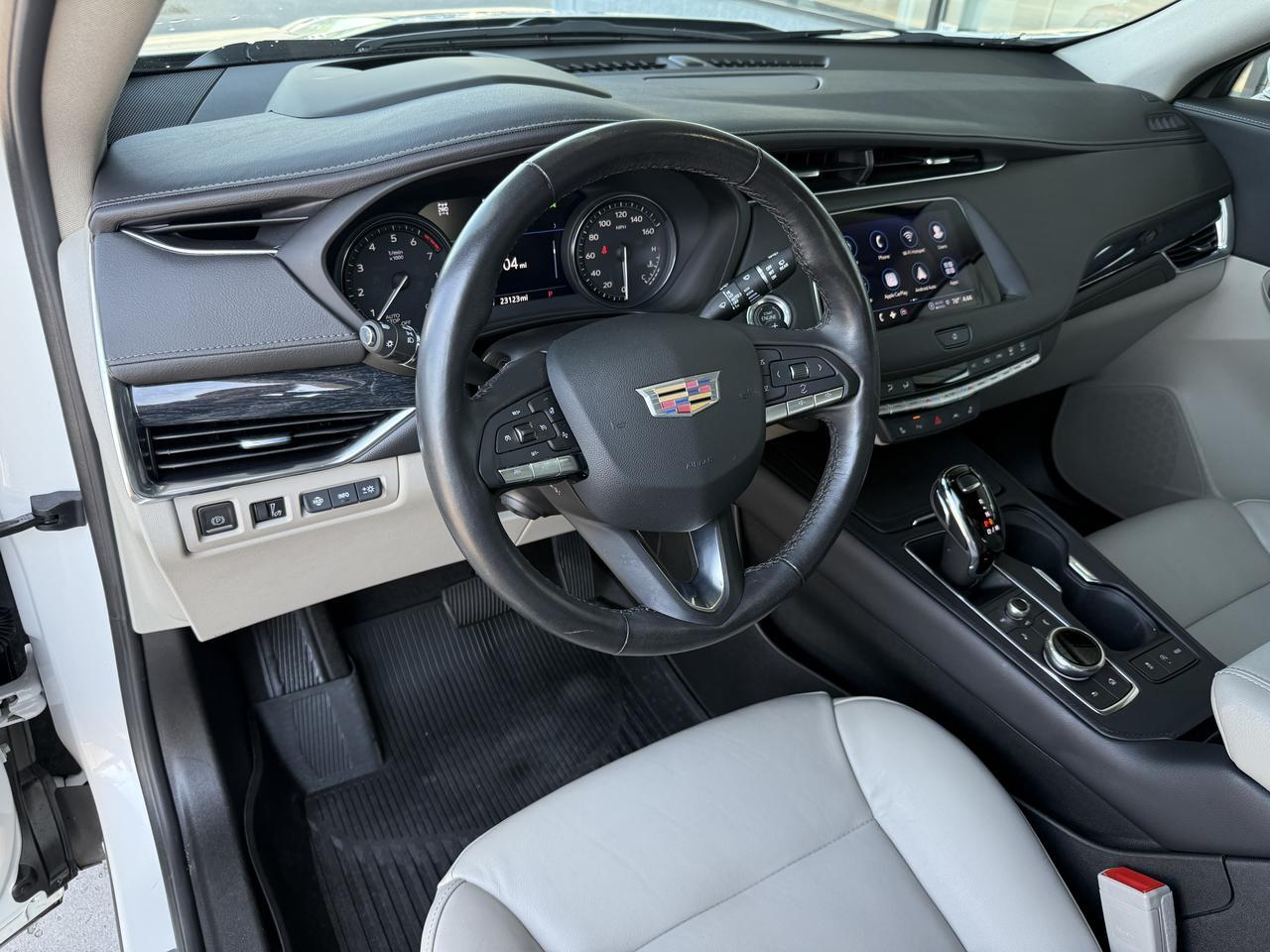 2023 Cadillac XT4 AWD Premium Luxury Knoxville TN