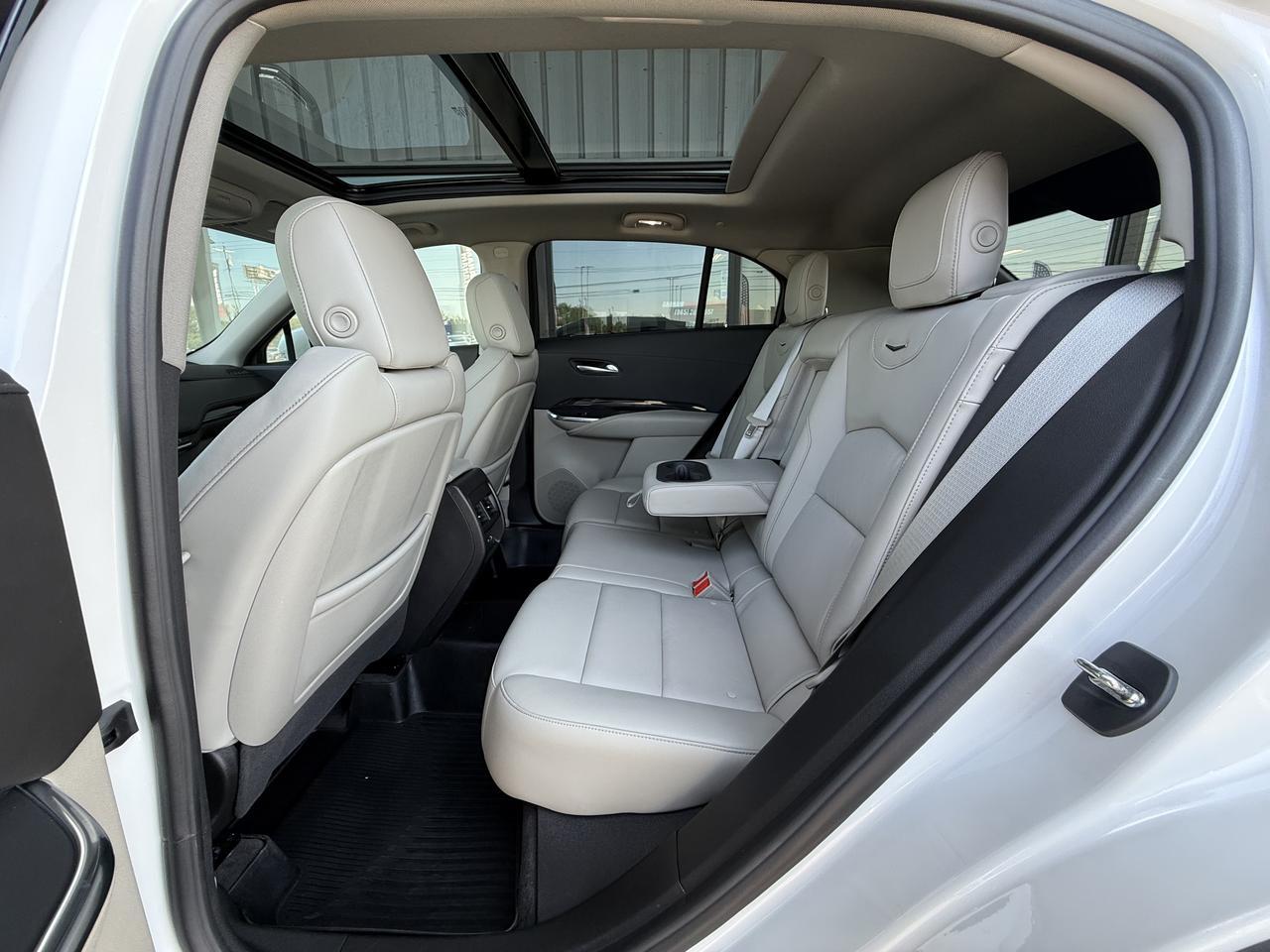 2023 Cadillac XT4 AWD Premium Luxury Knoxville TN
