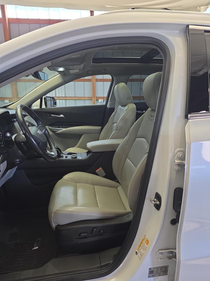 2023 Cadillac XT4 AWD Premium Luxury Sand Lake NY