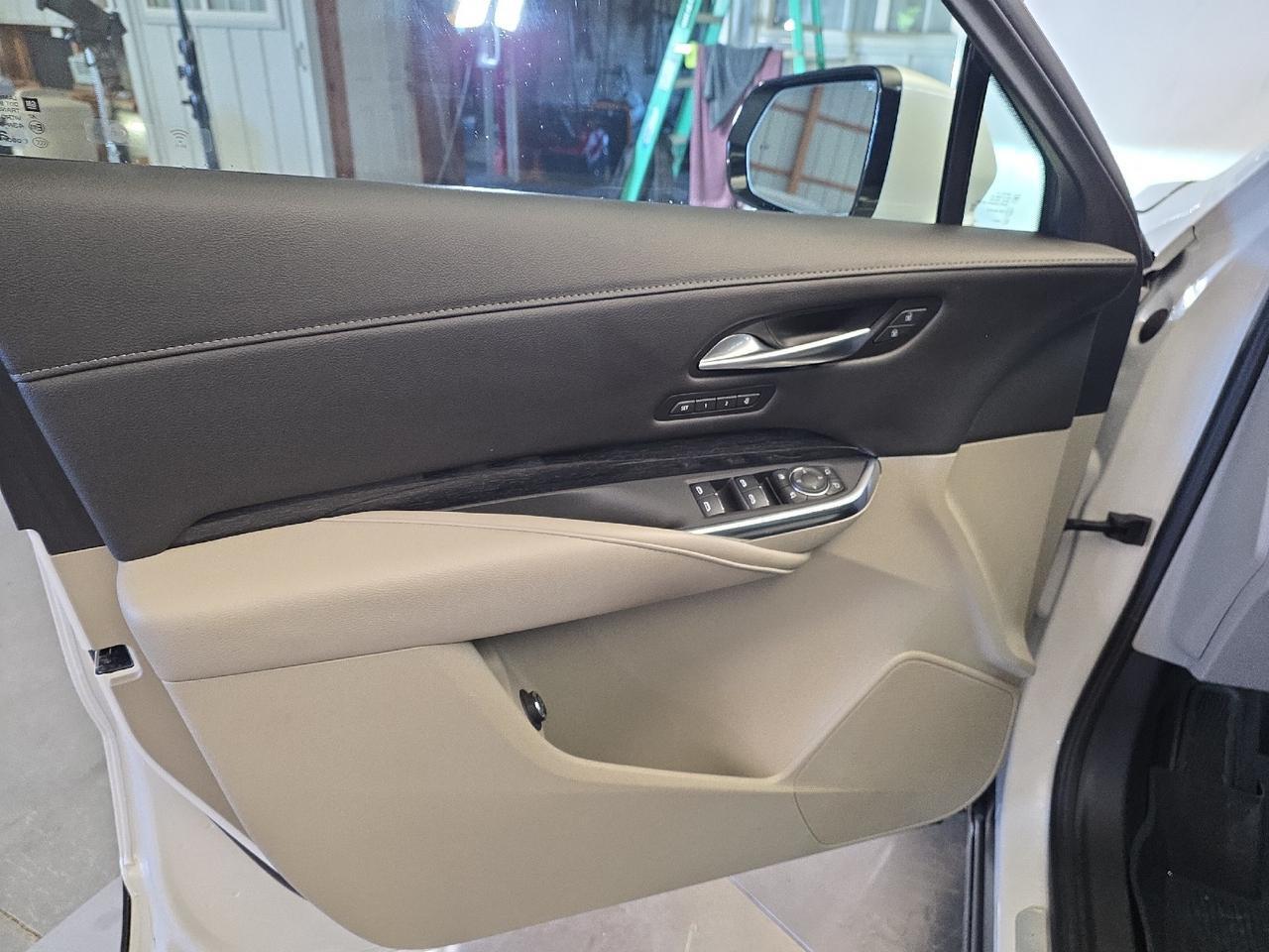 2023 Cadillac XT4 AWD Premium Luxury Sand Lake NY