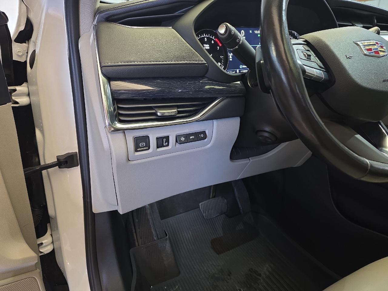 2023 Cadillac XT4 AWD Premium Luxury Sand Lake NY