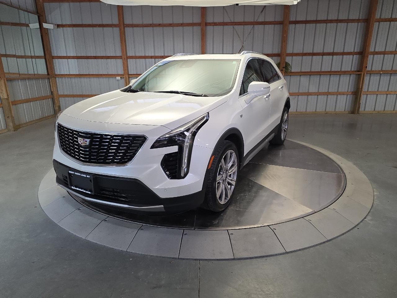 2023 Cadillac XT4 AWD Premium Luxury