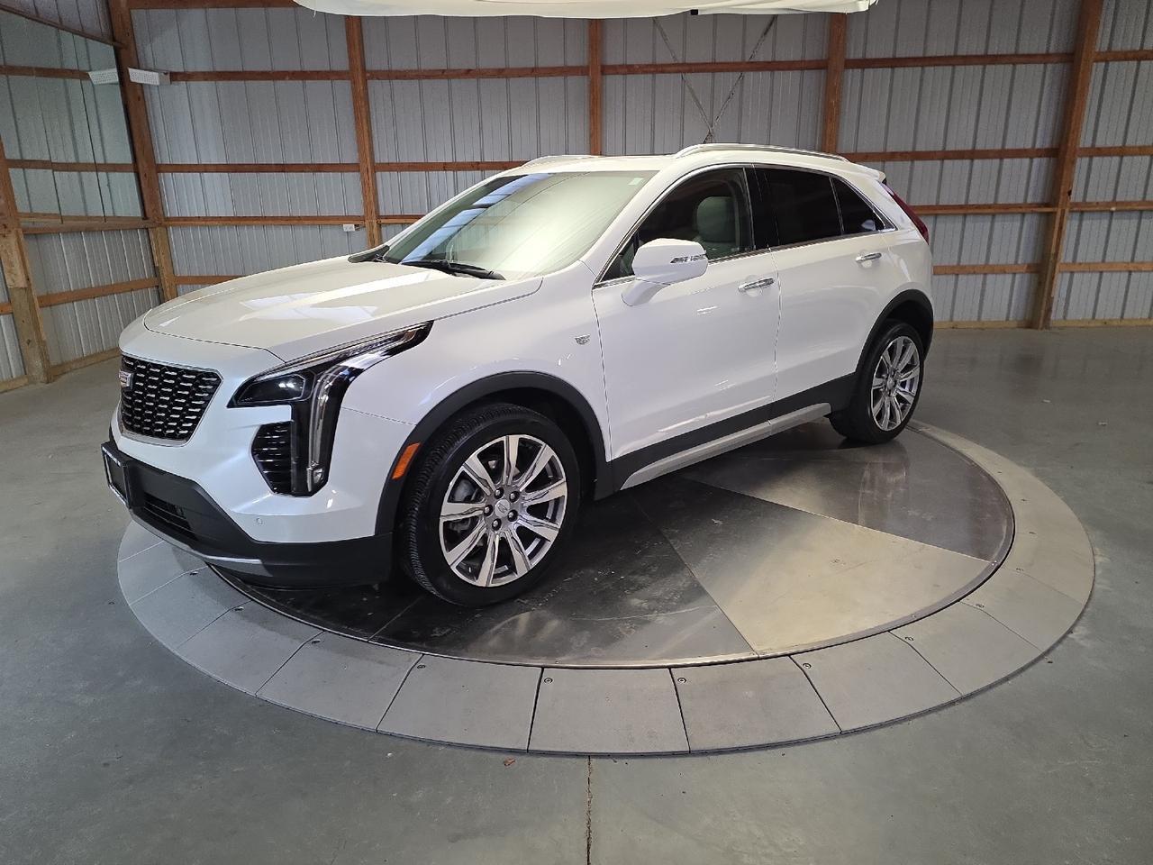 2023 Cadillac XT4 AWD Premium Luxury