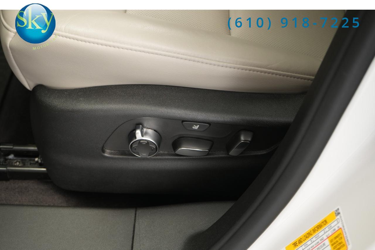 2023 Cadillac XT4 AWD Premium Luxury West Chester PA