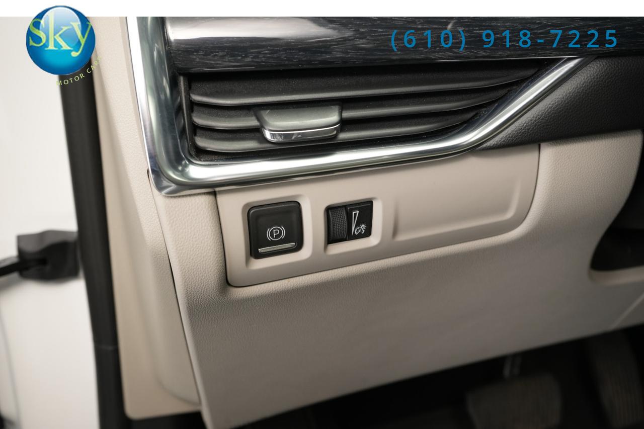 2023 Cadillac XT4 AWD Premium Luxury West Chester PA