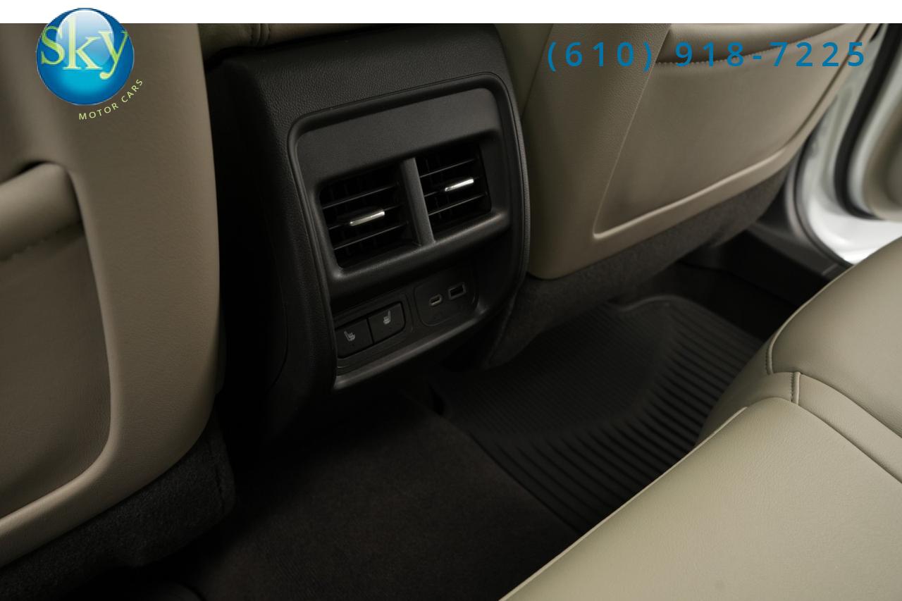 2023 Cadillac XT4 AWD Premium Luxury West Chester PA