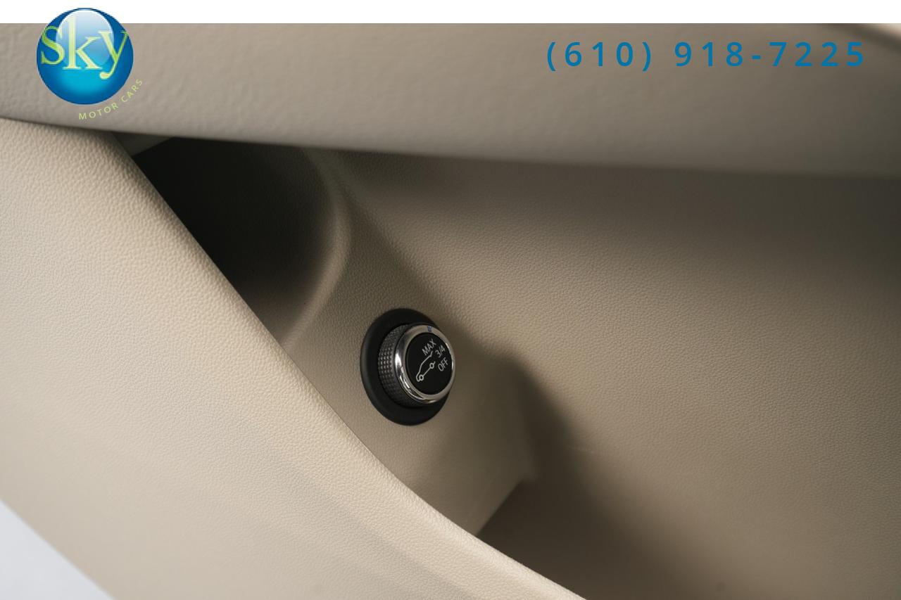 2023 Cadillac XT4 AWD Premium Luxury West Chester PA