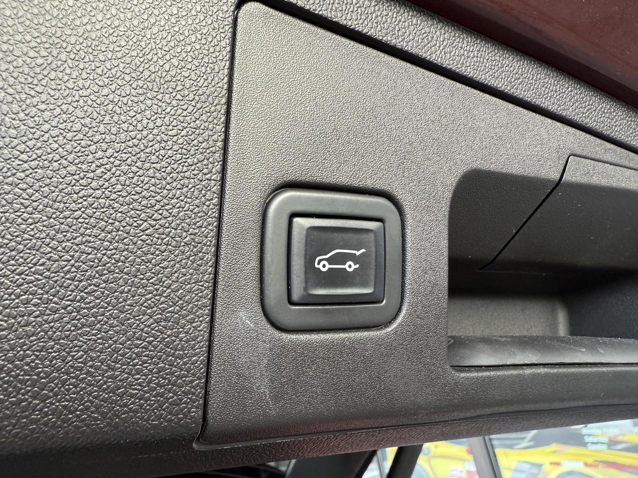 2023 Cadillac XT4 AWD Sport Knoxville TN