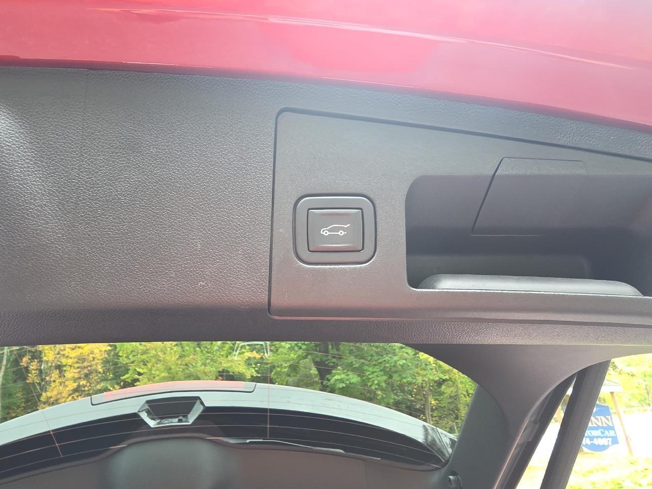 2023 Cadillac XT4 AWD Sport Sand Lake NY