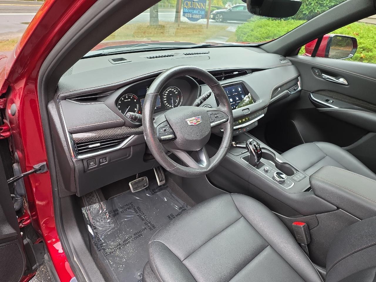2023 Cadillac XT4 AWD Sport Sand Lake NY