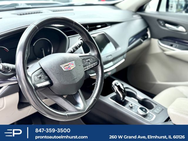 2023 Cadillac XT4 FWD Luxury Elmhurst IL
