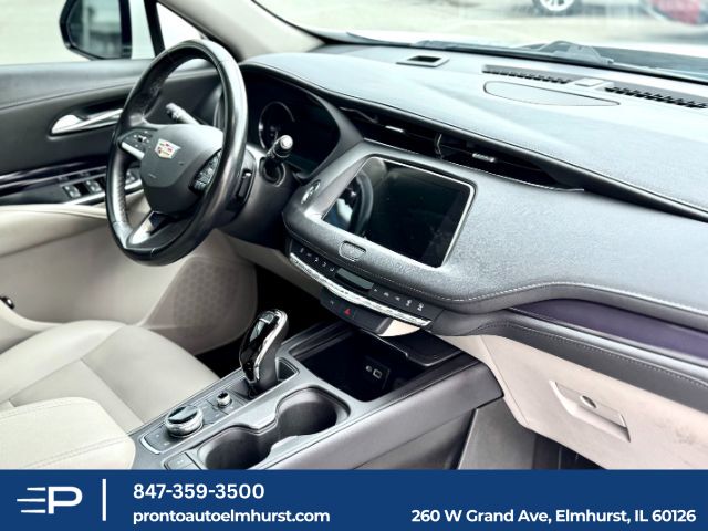 2023 Cadillac XT4 FWD Luxury Elmhurst IL