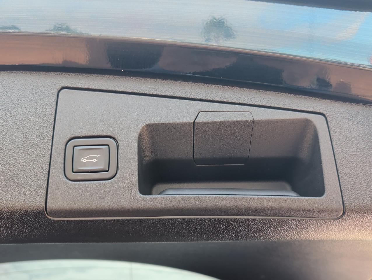 2023 Cadillac XT4 FWD Luxury San Juan TX