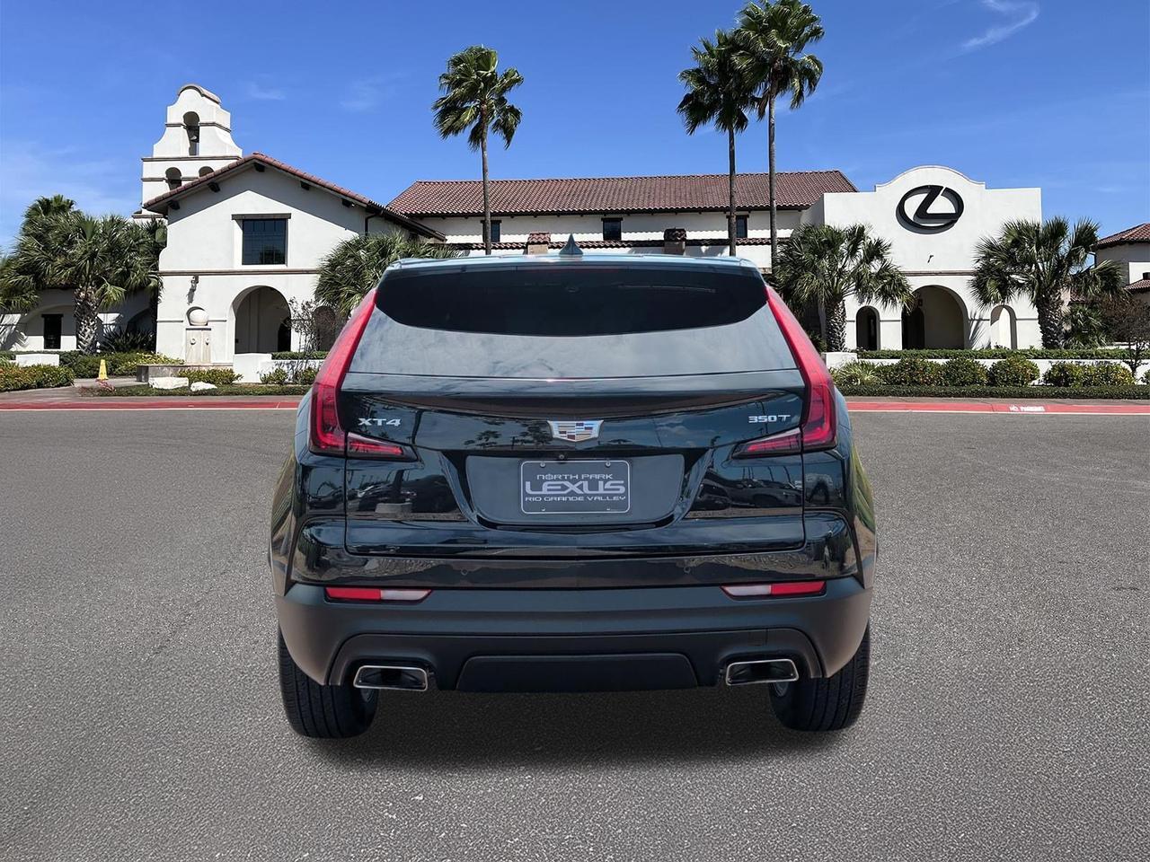 2023 Cadillac XT4 FWD Luxury