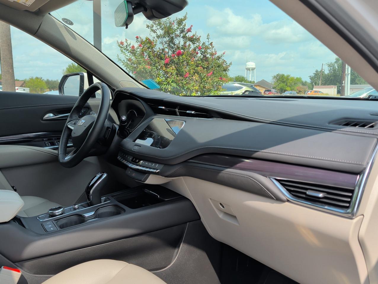 2023 Cadillac XT4 FWD Luxury San Juan TX