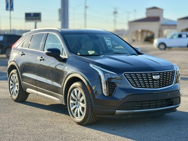 2023 Cadillac XT4 FWD Premium Luxury