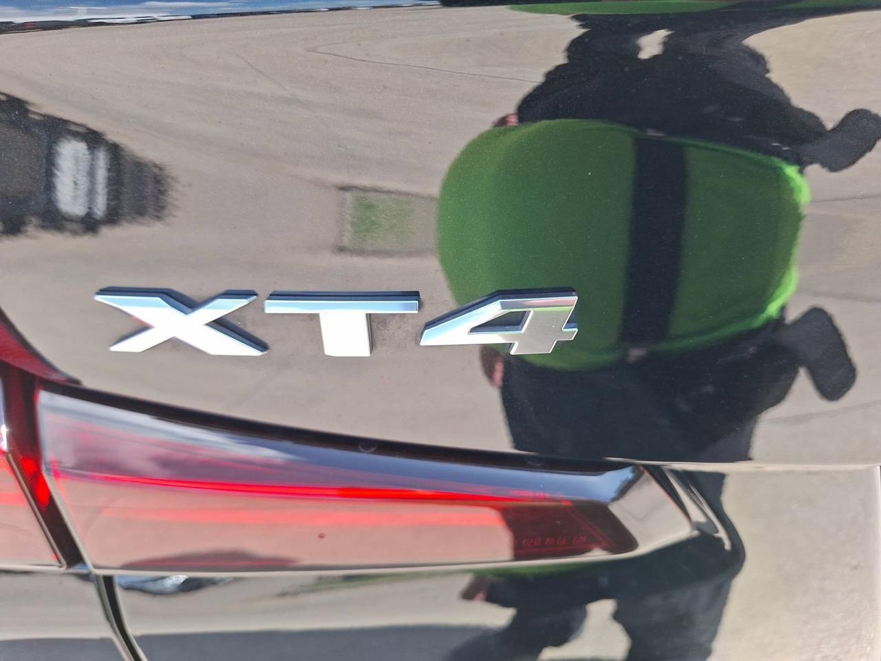 2023 Cadillac XT4 FWD Premium Luxury Hurst TX