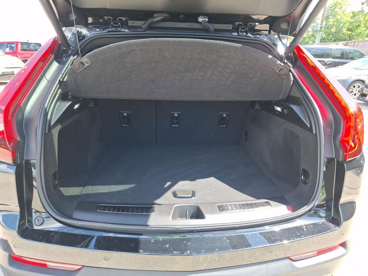 2023 Cadillac XT4 FWD Premium Luxury Hurst TX
