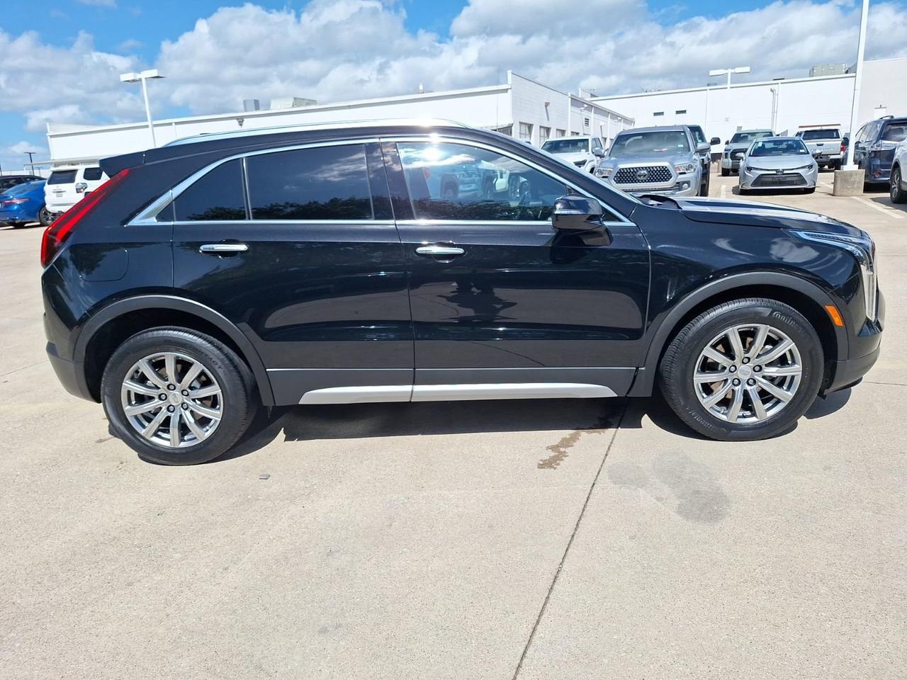 2023 Cadillac XT4 FWD Premium Luxury Hurst TX