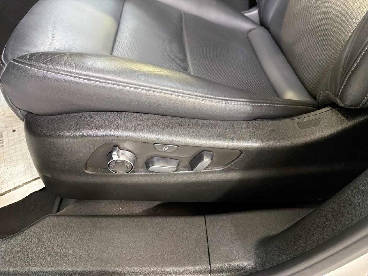 2023 Cadillac XT4 FWD Premium Luxury San Antonio TX
