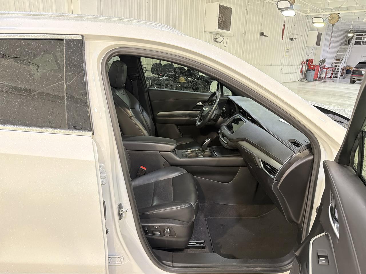 2023 Cadillac XT4 FWD Premium Luxury San Antonio TX