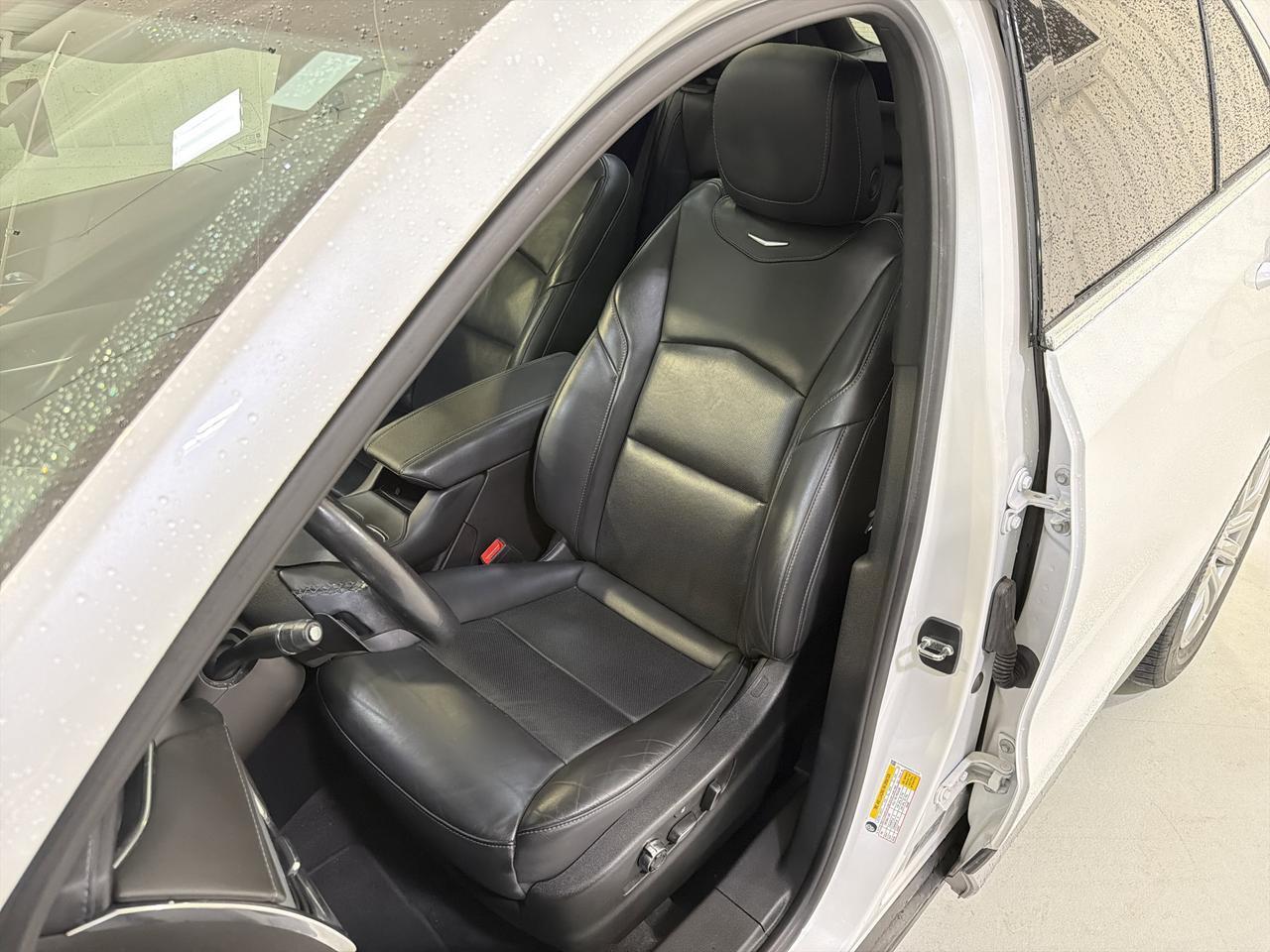 2023 Cadillac XT4 FWD Premium Luxury San Antonio TX