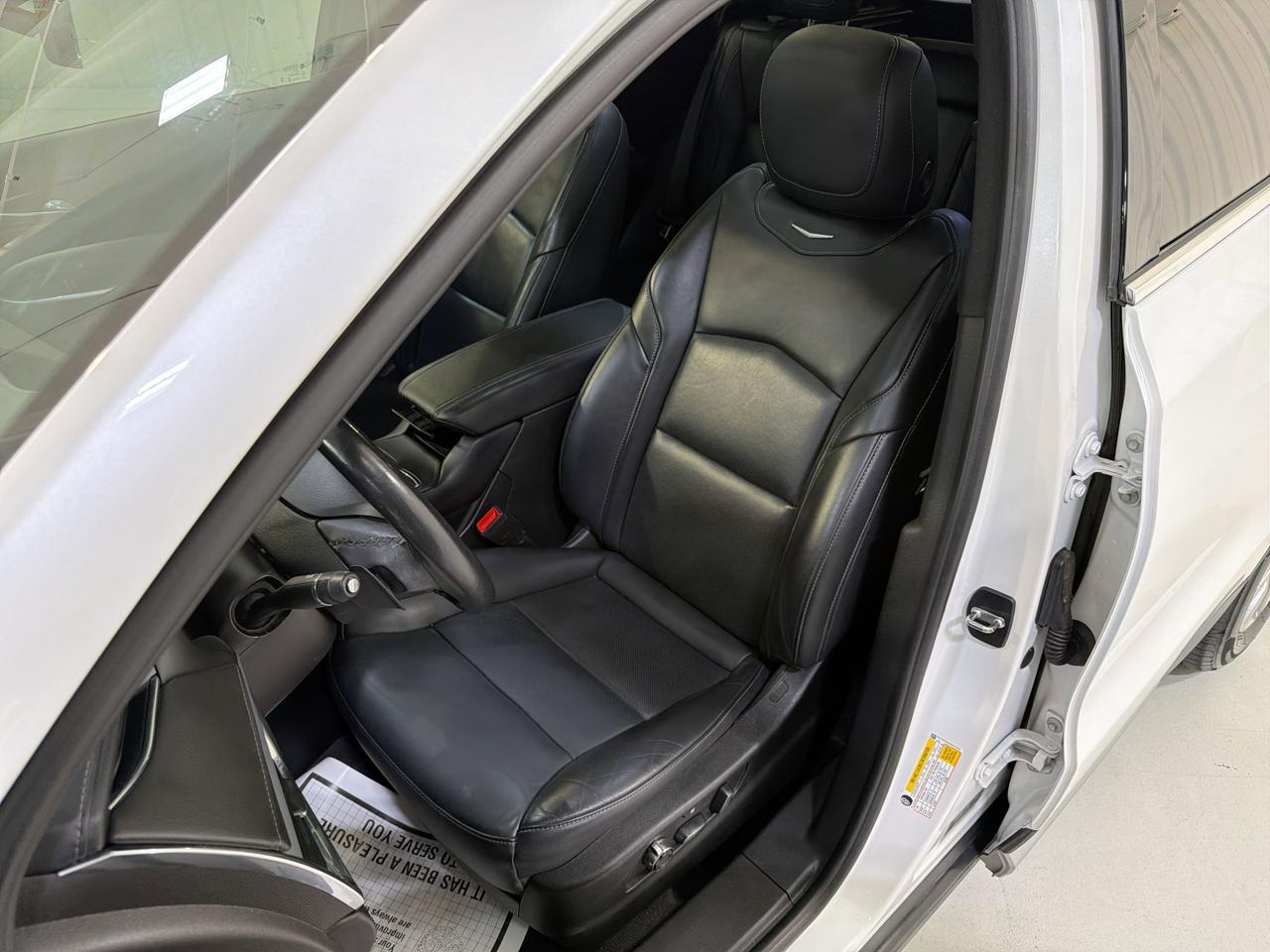 2023 Cadillac XT4 FWD Premium Luxury San Antonio TX