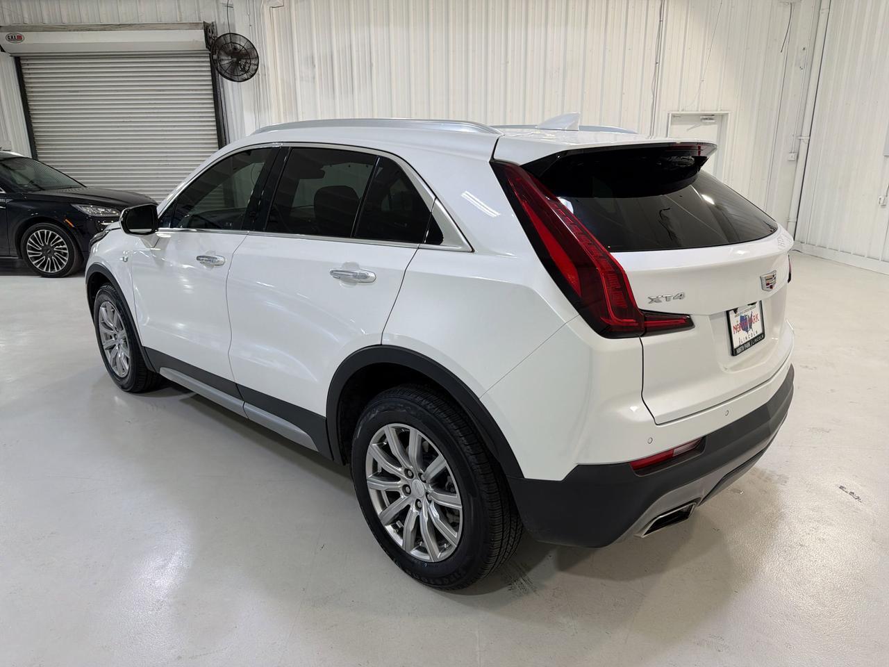 2023 Cadillac XT4 FWD Premium Luxury San Antonio TX