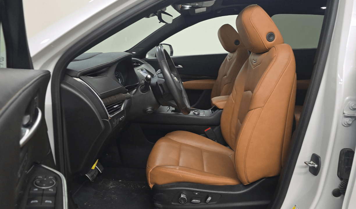 2023 Cadillac XT4 FWD Sport Knoxville TN