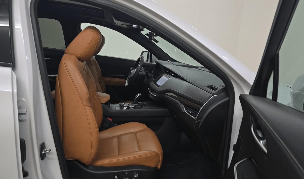 2023 Cadillac XT4 FWD Sport Knoxville TN