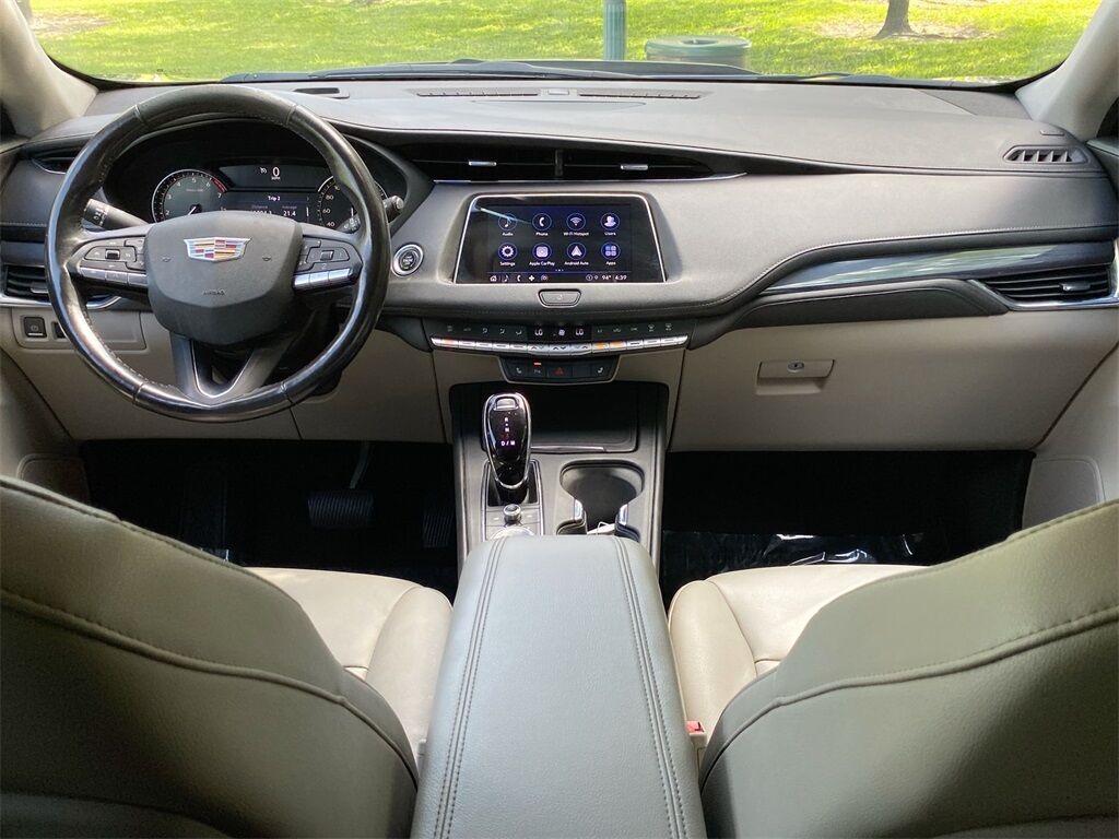 2023 Cadillac XT4 Luxury Miramar FL