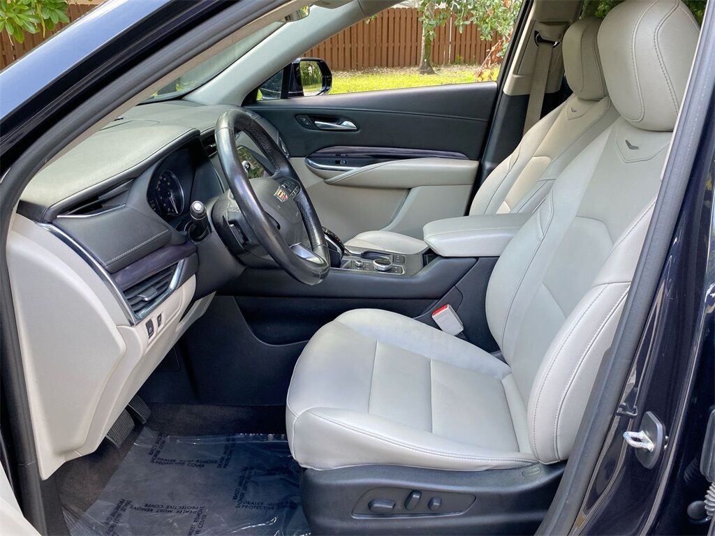 2023 Cadillac XT4 Luxury Miramar FL