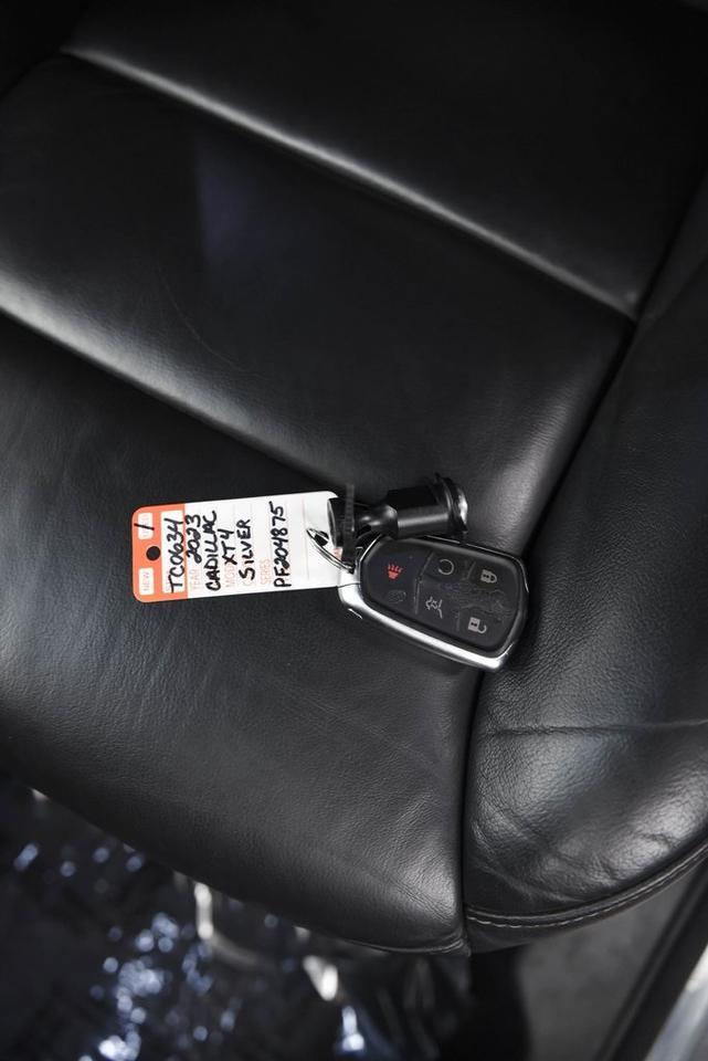 2023 Cadillac XT4 Premium Luxury AKRON OH