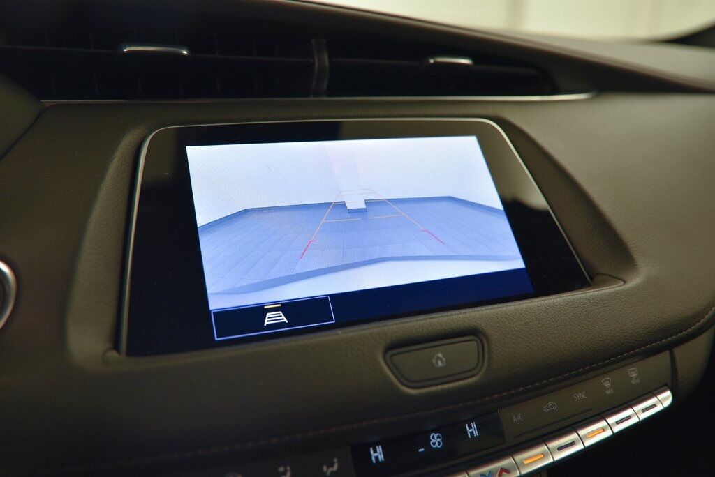 2023 Cadillac XT4 Premium Luxury AKRON OH