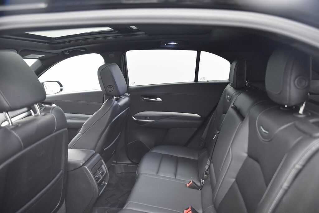 2023 Cadillac XT4 Premium Luxury AKRON OH